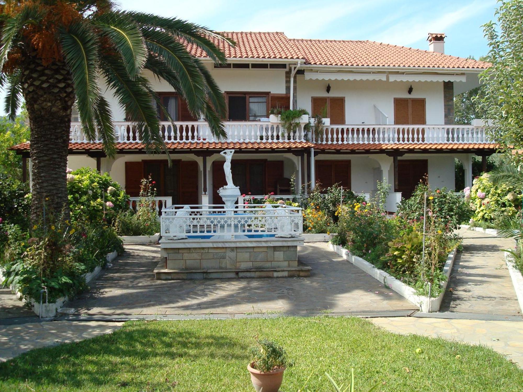 Villa Tonia Apartments Sarti Exterior photo